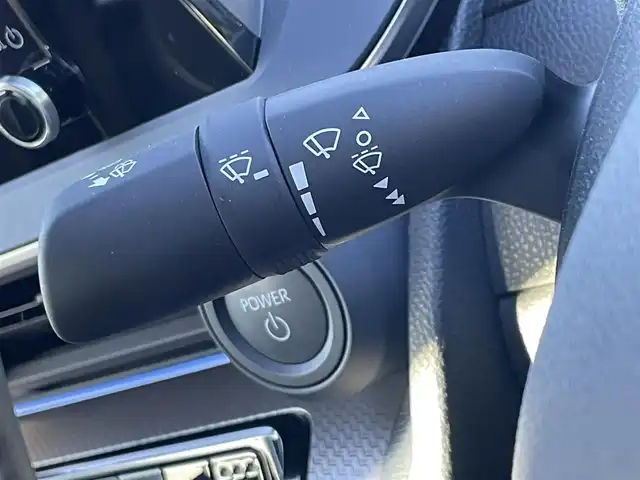 トヨタ プリウス G 愛知県 2024(令6)年 1.2万km グレー 純正ディスプレイオーディオ、ナビ/フルセグTV（キャンセラー付き）/BT/HDMI/バックカメラ/ビルトインETC/純正19インチAW/トヨタセーフティセンス/レーダークルーズコントロール/ブラインドスポットモニター/クリアランスソナー /オートライト/前席シートヒーター /純正フロアマット/AC100V