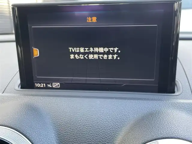 アウディ Ａ３ SB 30TFSI 静岡県 2019(令1)年 2.7万km グレイシアホワイトメタリック コンビニエンスＰＫＧ　/アシスタンスＰＫＧ　/ナビゲーションＰＫＧ　/ＡＣＣ　/レーンキープアシスト　/ブラインドスポットモニター　/ＭＭＩナビ　/フルセグＴＶ　/バックカメラ　/スマートキー　/ＨＩＤ　/ＥＴＣ２．０
