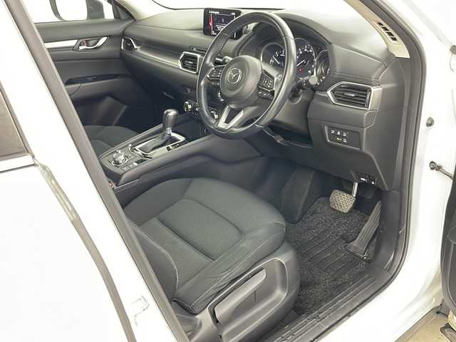 マツダ ＣＸ－５ XD プロアクティブ 道央・札幌 2018(平30)年 4.8万km スノーフレイクホワイトパールマイカ ・4WD/・純正SDナビ&フルセグ&CD&DVD&BT/・全方位カメラ/・バックカメラ/・ヘッドアップディスプレイ/・ブラインドスポットモニター/・レーンキープアシスト/・衝突軽減ブレーキ/・クルーズコントロール/・社外ドライブレコーダー/・純正フロアマット/・ETC/・オートライト/・LEDヘッドライト/・リアフォグランプ/・スペアキー/・スマートキー/・アイドリングストップ/・プッシュスタート/・トノカバー/・ドアバイザー/・純正19インチAW