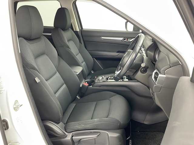 マツダ ＣＸ－５ XD プロアクティブ 道央・札幌 2018(平30)年 4.8万km スノーフレイクホワイトパールマイカ ・4WD/・純正SDナビ&フルセグ&CD&DVD&BT/・全方位カメラ/・バックカメラ/・ヘッドアップディスプレイ/・ブラインドスポットモニター/・レーンキープアシスト/・衝突軽減ブレーキ/・クルーズコントロール/・社外ドライブレコーダー/・純正フロアマット/・ETC/・オートライト/・LEDヘッドライト/・リアフォグランプ/・スペアキー/・スマートキー/・アイドリングストップ/・プッシュスタート/・トノカバー/・ドアバイザー/・純正19インチAW