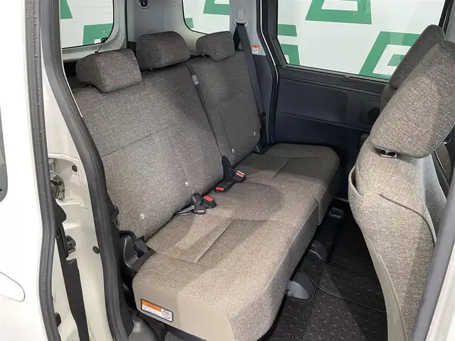 トヨタ シエンタ ハイブリッド Z 長野県 2023(令5)年 1.4万km ホワイトパールクリスタルシャイン 禁煙車　/純正１０．５インチディスプレイオーディオ（ナビ機能付）　/フルセグＴＶ　/全方位カメラ　/Ｂｌｕｅｔｏｏｔｈ　/両側パワスラ　/パーキングアシスト　/クルコン　/ブラインドスポットモニター　/スマートキー/前後コーナーセンサー/純正ラゲージアッパーボードセット/オートライト/オートマチックハイビーム/純正前後ドラレコ/ブラインドスポットモニター/ステリモ/純正フロアマット/純正ドアバイザー