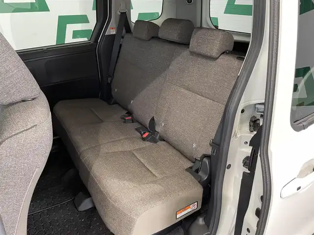 トヨタ シエンタ ハイブリッド Z 長野県 2023(令5)年 1.4万km ホワイトパールクリスタルシャイン 禁煙車　/純正１０．５インチディスプレイオーディオ（ナビ機能付）　/フルセグＴＶ　/全方位カメラ　/Ｂｌｕｅｔｏｏｔｈ　/両側パワスラ　/パーキングアシスト　/クルコン　/ブラインドスポットモニター　/スマートキー/前後コーナーセンサー/純正ラゲージアッパーボードセット/オートライト/オートマチックハイビーム/純正前後ドラレコ/ブラインドスポットモニター/ステリモ/純正フロアマット/純正ドアバイザー