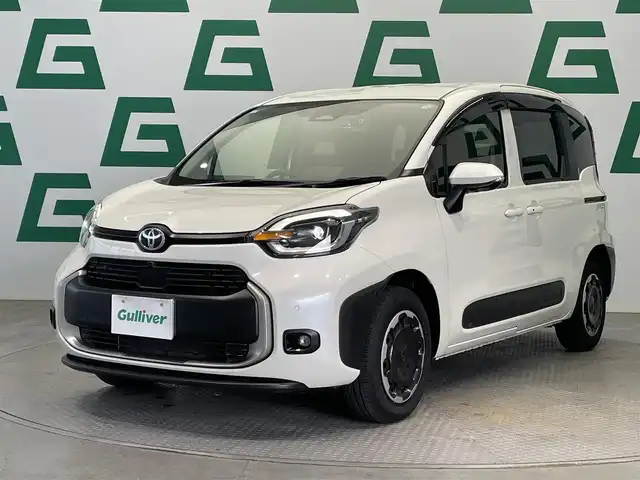 トヨタ シエンタ ハイブリッド Z 長野県 2023(令5)年 1.4万km ホワイトパールクリスタルシャイン 禁煙車　/純正１０．５インチディスプレイオーディオ（ナビ機能付）　/フルセグＴＶ　/全方位カメラ　/Ｂｌｕｅｔｏｏｔｈ　/両側パワスラ　/パーキングアシスト　/クルコン　/ブラインドスポットモニター　/スマートキー/前後コーナーセンサー/純正ラゲージアッパーボードセット/オートライト/オートマチックハイビーム/純正前後ドラレコ/ブラインドスポットモニター/ステリモ/純正フロアマット/純正ドアバイザー