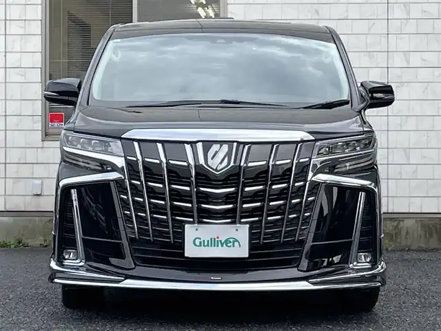 トヨタ アルファード S Cパッケージ 福岡県 2021(令3)年 4万km ブラック ワンオーナー/モデリスタエアロ/　(フロント/サイド/リヤ)/ツインムーンルーフ/純正12.1インチフリップダウンモニター【V12T-R68C】/純正9インチディスプレイオーディオ/(AM/FM/CD/DVD/Bluetooth/Miracast/フルセグTV)/バックカメラ/トヨタセーフティセンス/・プリクラッシュセーフティ/・レーントレーシングアラート/・オートマティックハイビーム/・ロードサインアシスト/・レーダークルーズコントロール/・先行車発信告知機能/ブラインドスポットモニター/リヤクロストラフィックアラート/クリアランスソナー/パーキングサポートブレーキ/横滑り防止装置/純正18インチアルミホール/両側パワースライドドア/パワーバックドア/黒色レザーシート/デジタルインナーミラー/前後方ドライブレコーダー【TZ-DR210】/ビルトインETC/パワーシート(前席/2列目)/シートヒーター/ベンチレーション(D/N席)/シートメモリー(D席)/電動オットマン(N席/2列目)/ステアリングヒーター/純正フロアマット/USB端子/100V電源×2/ISOFIX/スペアキー×1/保証書/取扱説明書/ナビ取扱説明書