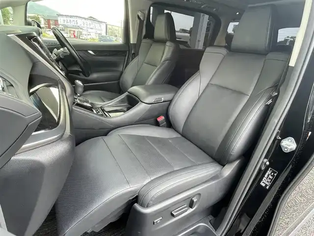 トヨタ アルファード S Cパッケージ 福岡県 2021(令3)年 4万km ブラック ワンオーナー/モデリスタエアロ/　(フロント/サイド/リヤ)/ツインムーンルーフ/純正12.1インチフリップダウンモニター【V12T-R68C】/純正9インチディスプレイオーディオ/(AM/FM/CD/DVD/Bluetooth/Miracast/フルセグTV)/バックカメラ/トヨタセーフティセンス/・プリクラッシュセーフティ/・レーントレーシングアラート/・オートマティックハイビーム/・ロードサインアシスト/・レーダークルーズコントロール/・先行車発信告知機能/ブラインドスポットモニター/リヤクロストラフィックアラート/クリアランスソナー/パーキングサポートブレーキ/横滑り防止装置/純正18インチアルミホール/両側パワースライドドア/パワーバックドア/黒色レザーシート/デジタルインナーミラー/前後方ドライブレコーダー【TZ-DR210】/ビルトインETC/パワーシート(前席/2列目)/シートヒーター/ベンチレーション(D/N席)/シートメモリー(D席)/電動オットマン(N席/2列目)/ステアリングヒーター/純正フロアマット/USB端子/100V電源×2/ISOFIX/スペアキー×1/保証書/取扱説明書/ナビ取扱説明書