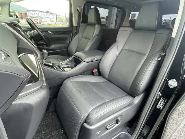 トヨタ アルファード S Cパッケージ 福岡県 2021(令3)年 4万km ブラック ワンオーナー/モデリスタエアロ/　(フロント/サイド/リヤ)/ツインムーンルーフ/純正12.1インチフリップダウンモニター【V12T-R68C】/純正9インチディスプレイオーディオ/(AM/FM/CD/DVD/Bluetooth/Miracast/フルセグTV)/バックカメラ/トヨタセーフティセンス/・プリクラッシュセーフティ/・レーントレーシングアラート/・オートマティックハイビーム/・ロードサインアシスト/・レーダークルーズコントロール/・先行車発信告知機能/ブラインドスポットモニター/リヤクロストラフィックアラート/クリアランスソナー/パーキングサポートブレーキ/横滑り防止装置/純正18インチアルミホール/両側パワースライドドア/パワーバックドア/黒色レザーシート/デジタルインナーミラー/前後方ドライブレコーダー【TZ-DR210】/ビルトインETC/パワーシート(前席/2列目)/シートヒーター/ベンチレーション(D/N席)/シートメモリー(D席)/電動オットマン(N席/2列目)/ステアリングヒーター/純正フロアマット/USB端子/100V電源×2/ISOFIX/スペアキー×1/保証書/取扱説明書/ナビ取扱説明書