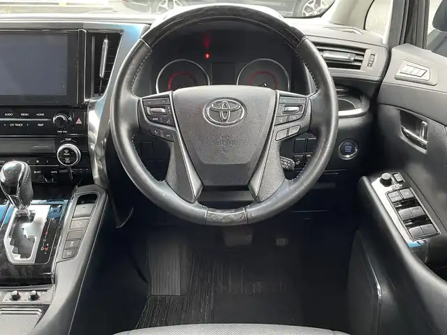 トヨタ アルファード S Cパッケージ 福岡県 2021(令3)年 4万km ブラック ワンオーナー/モデリスタエアロ/　(フロント/サイド/リヤ)/ツインムーンルーフ/純正12.1インチフリップダウンモニター【V12T-R68C】/純正9インチディスプレイオーディオ/(AM/FM/CD/DVD/Bluetooth/Miracast/フルセグTV)/バックカメラ/トヨタセーフティセンス/・プリクラッシュセーフティ/・レーントレーシングアラート/・オートマティックハイビーム/・ロードサインアシスト/・レーダークルーズコントロール/・先行車発信告知機能/ブラインドスポットモニター/リヤクロストラフィックアラート/クリアランスソナー/パーキングサポートブレーキ/横滑り防止装置/純正18インチアルミホール/両側パワースライドドア/パワーバックドア/黒色レザーシート/デジタルインナーミラー/前後方ドライブレコーダー【TZ-DR210】/ビルトインETC/パワーシート(前席/2列目)/シートヒーター/ベンチレーション(D/N席)/シートメモリー(D席)/電動オットマン(N席/2列目)/ステアリングヒーター/純正フロアマット/USB端子/100V電源×2/ISOFIX/スペアキー×1/保証書/取扱説明書/ナビ取扱説明書