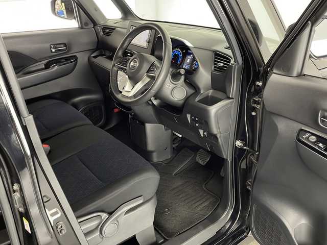 日産 ルークス HWS Gターボ プロパイロットED 宮崎県 2020(令2)年 3.5万km ブラック 禁煙車/エマージェンシーブレーキ/純正ナビTV/（MM317D-W/CD/DVD/Bluetooth/フルセグTV）/純正LEDオートライト/純正LEDフォグ/純正15インチアルミ/純正フロアマット/ハンズフリー両側電動スライドドア/プロパイロット/アラウンドビューモニター/クリアランスソナー/電子パーキング/オートホールド/オートエアコン/インテリジェントキー/プッシュエンジンスタート/新車時保証書/取扱い説明書