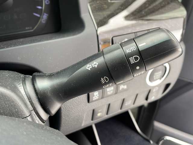 トヨタ アルファード 千葉県 2012(平24)年 2.6万km ホワイトパールクリスタルシャイン プッシュスタート/衝突軽減ブレーキ/フィリップダウンモニター/社外SDナビ/（フルセグ/Bluetooth/FM/AM）/バックカメラ/コーナーセンサー/パワーシート（D＋N席）/ETC/クルーズコントロール/電動格納ミラー