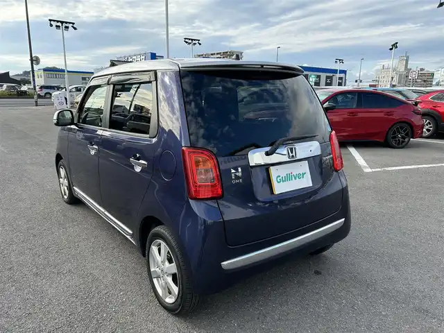 ホンダ Ｎ ＯＮＥ プレミアム Lパッケージ 長崎県 2013(平25)年 8.2万km プレミアムブルームーンパール 純正ディスプレイオーディオ/・バックカメラ/・Bluetooth/・HDMI/USB/・CD/FM/AM/ハロゲンヘッドライト/フォグランプ/オートライト/純正14インチAW/革巻きステアリング/ETC