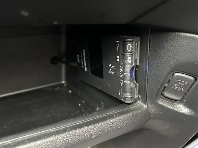 ホンダ Ｎ ＯＮＥ プレミアム Lパッケージ 長崎県 2013(平25)年 8.2万km プレミアムブルームーンパール 純正ディスプレイオーディオ/・バックカメラ/・Bluetooth/・HDMI/USB/・CD/FM/AM/ハロゲンヘッドライト/フォグランプ/オートライト/純正14インチAW/革巻きステアリング/ETC