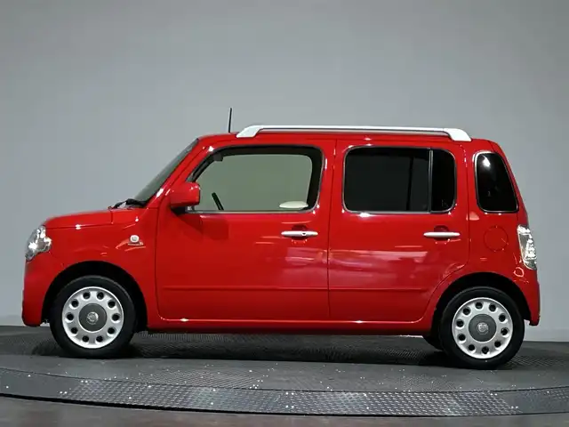 ダイハツ ミラ ココア プラスX 愛媛県 2014(平26)年 3.5万km シャイニングレッド 社外ＳＤナビ（ワンセグＴＶ　Ｂｌｕｅｔｏｏｔｈ　ＣＤ　ＤＶＤ）　ＥＴＣ　純正フロアマット　ＬＥＤヘッドライト　ルーフレール　ワンオーナー　バックカメラ　パワーウィンドウ　パワーステアリング