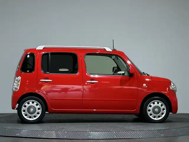 ダイハツ ミラ ココア プラスX 愛媛県 2014(平26)年 3.5万km シャイニングレッド 社外ＳＤナビ（ワンセグＴＶ　Ｂｌｕｅｔｏｏｔｈ　ＣＤ　ＤＶＤ）　ＥＴＣ　純正フロアマット　ＬＥＤヘッドライト　ルーフレール　ワンオーナー　バックカメラ　パワーウィンドウ　パワーステアリング