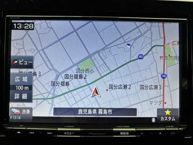スズキ スイフト RS 鹿児島県 2018(平30)年 5.5万km スーパーブラックパール 純正ナビ　/Ｂｌｕｅｔｏｏｔｈ　/全方位カメラ　/クルコン　/パドルシフト　/スズキセーフティサポート　/革巻きステアリング　/ステアリングリモコン　/純正ドアバイザー　/トノカバー　/シートヒーター　/ＬＥＤヘッドライト/電格ミラー/カーテンエアバッグ/純正フロアマット/オートライト/スマートキー/プッシュスタート