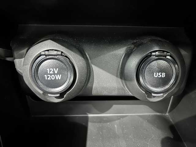 スズキ スイフト RS 鹿児島県 2018(平30)年 5.5万km スーパーブラックパール 純正ナビ　/Ｂｌｕｅｔｏｏｔｈ　/全方位カメラ　/クルコン　/パドルシフト　/スズキセーフティサポート　/革巻きステアリング　/ステアリングリモコン　/純正ドアバイザー　/トノカバー　/シートヒーター　/ＬＥＤヘッドライト/電格ミラー/カーテンエアバッグ/純正フロアマット/オートライト/スマートキー/プッシュスタート