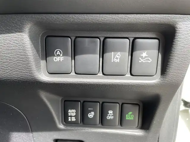三菱 デリカＤ：５ P 長崎県 2021(令3)年 4万km ウォームホワイトパール 全方位カメラ/オートステップ/純正10型ナビ/（フルセグ・DVD・SD・BT・USB・HDMI)/社外16インチアルミ/衝突軽減ブレーキ/ブラインドスポットモニター/レーダークルーズコントロール/レーンキープアシスト/パワーバックドア/ステアリングヒーター/前席シートヒーター/パワーシート/パドルシフト/フロントバンパーガード/リアステップラダー/ルーフキャリア/両側パワースライドドア/ドライブレコーダー前後/LEDヘッドライト/オートライト/アイドリングストップ/オートハイビーム/ETC