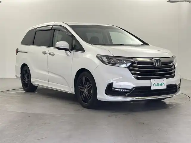 ホンダ オデッセイ ハイブリッド e:HEVアブソルート EX 福井県 2021(令3)年 2万km プラチナホワイトパール ワンオーナー/ホンダセンシング/純正10型ディーラーOPナビ/（CD/DVD/Bluetooth/フルセグTV/AppleCarPlay/HDMI)/純正ビルトイン2.0ETC/純正LEDオートライト/純正LEDフォグ/純正18インチアルミ/純正フロアマット/前後ドライブレコーダー/ハンズフリー両側電動スライドドア/ハンズフリーパワーテールゲート/マルチビューカメラ/スマートパーキングアシスト/アダプティブクルーズコントロール/レーンディパーチャーアラート/ブラインドスポットモニター/クリアランスソナー/電子パーキング/ブレーキホールド/ハーフレザーシート/前席パワーシート/シートヒーター