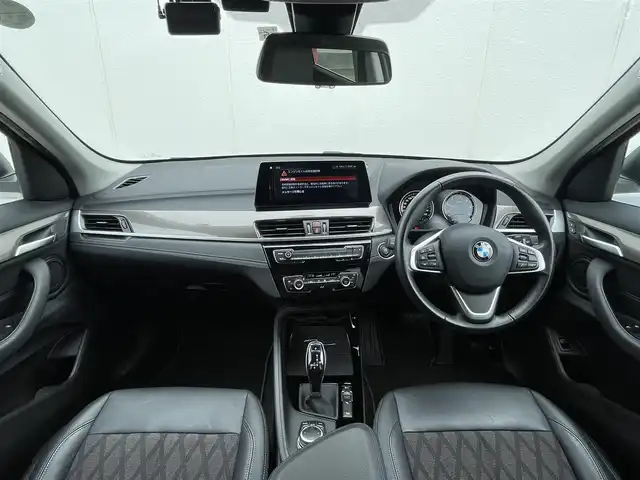 ＢＭＷ Ｘ１ xDrive 18d xライン 東京都 2022(令4)年 3.7万km 白 純正ナビ/USB/Bluetooth/バックカメラ/ハーフレザーシート/4WD/ACC/BSM/レーンキープアシスト/LEDヘッドライト/パワーバックドア/前後PDC/インテリジェントセーフティ