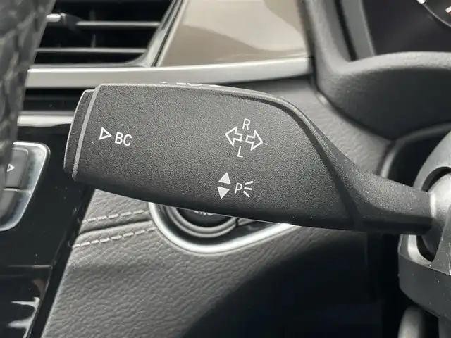 ＢＭＷ Ｘ１ xDrive 18d xライン 東京都 2022(令4)年 3.7万km 白 純正ナビ/USB/Bluetooth/バックカメラ/ハーフレザーシート/4WD/ACC/BSM/レーンキープアシスト/LEDヘッドライト/パワーバックドア/前後PDC/インテリジェントセーフティ