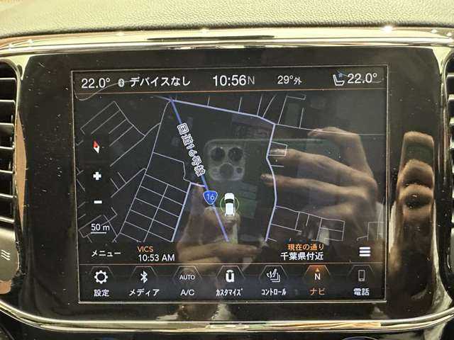 クライスラー・ジープ ジープ グランドチェロキー サミット 千葉県 2019(令1)年 5.4万km 白 パノラマＳＲ　/ｈａｒｍａｎ／ｋａｒｄｏｎ　/黒革　/ヒーター＆ベンチレーション　/ウッドコンビステアリング　/２０インチアルミホイール　/ＡＣＣ　/バックカメラ　/Ｂｌｕｅｔｏｏｔｈ　/エアサス　/パワーバックドア