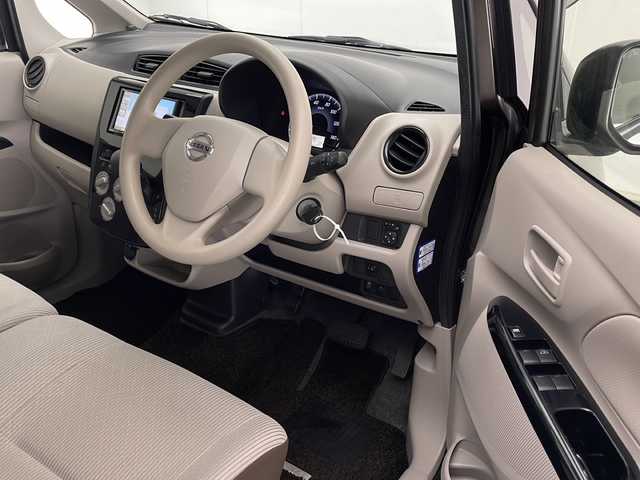 日産 デイズ J 宮崎県 2019(平31)年 5.2万km アッシュブラウンM 社外ナビ(CN-E320D)/CD/AM/FM/Bluetooth/衝突軽減ブレーキ/横滑り防止装置/電動格納ミラー/リモコンキー/ドライブレコーダー/フロアマット/ドアバイザー/バックカメラ