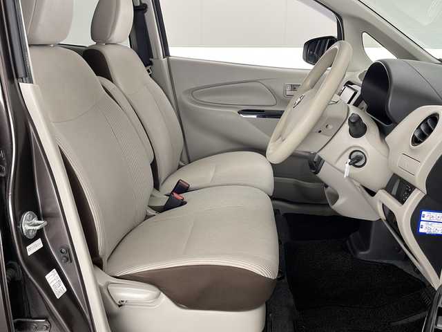 日産 デイズ J 宮崎県 2019(平31)年 5.2万km アッシュブラウンM 社外ナビ(CN-E320D)/CD/AM/FM/Bluetooth/衝突軽減ブレーキ/横滑り防止装置/電動格納ミラー/リモコンキー/ドライブレコーダー/フロアマット/ドアバイザー/バックカメラ