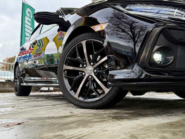 ホンダ シビック ハッチバック ホンダセンシング 兵庫県 2020(令2)年 4万km クリスタルブラックパール 後期モデル/6MT/純正ナビ/フルセグTV/ETC2.0/バックカメラ/ハーフレザーシート/ホンダセンシング/両前席パワーシート＆シートヒーター/純正18インチAW/ステアリングリモコン/LEDヘッドライト/Aライト/前後ドラレコ