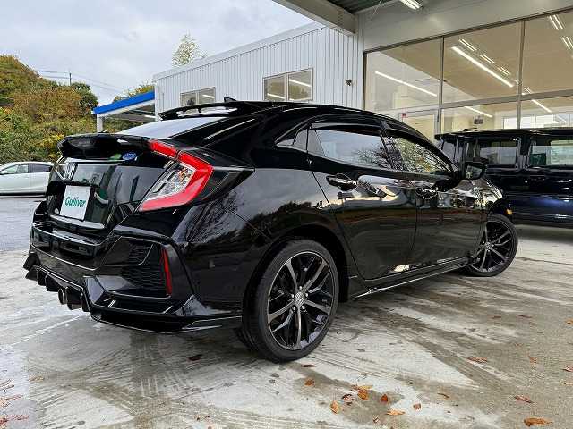 ホンダ シビック ハッチバック ホンダセンシング 兵庫県 2020(令2)年 4万km クリスタルブラックパール 後期モデル/6MT/純正ナビ/フルセグTV/ETC2.0/バックカメラ/ハーフレザーシート/ホンダセンシング/両前席パワーシート＆シートヒーター/純正18インチAW/ステアリングリモコン/LEDヘッドライト/Aライト/前後ドラレコ