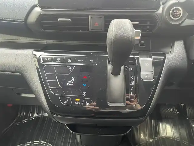 日産 デイズ HWS X プロパイロットED 新潟県 2022(令4)年 0.6万km ホワイトパール 登録時走行距離5204/プロパイロット/ワンオーナー/4WD/純正メモリナビ/　(DVD/フルセグTV/Bluetooth/USB/SD)/インテリジェントアラウンドビューモニター/ETC2.0/前方ドライブレコーダー/前席シートヒーター/レーダークルーズコントロール/エマージェンシーブレーキ/車線逸脱警報/車線逸脱防止支援/先行車発進お知らせ/標識表示/ふらつき警報/オートマチックハイビーム/横滑り防止装置/純正14インチアルミホイール/スマートキー/純正LEDヘッドライト/スペアキー/保証書/取扱説明書