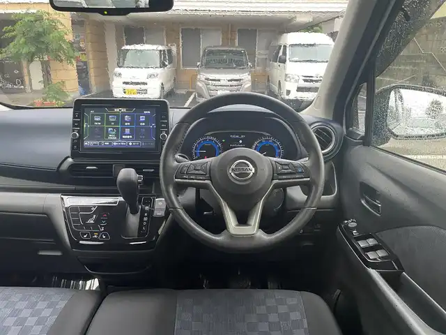 日産 デイズ HWS X プロパイロットED 新潟県 2022(令4)年 0.6万km ホワイトパール 登録時走行距離5204/プロパイロット/ワンオーナー/4WD/純正メモリナビ/　(DVD/フルセグTV/Bluetooth/USB/SD)/インテリジェントアラウンドビューモニター/ETC2.0/前方ドライブレコーダー/前席シートヒーター/レーダークルーズコントロール/エマージェンシーブレーキ/車線逸脱警報/車線逸脱防止支援/先行車発進お知らせ/標識表示/ふらつき警報/オートマチックハイビーム/横滑り防止装置/純正14インチアルミホイール/スマートキー/純正LEDヘッドライト/スペアキー/保証書/取扱説明書