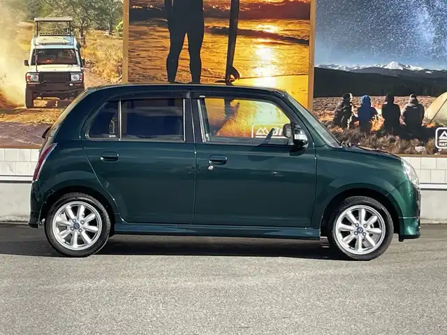 ダイハツ ミラ ジーノ ミニライト 愛知県 2007(平19)年 6.6万km 緑 純正オーディオ　/純正１５インチアルミホイール　/オートエアコン　/フォグランプ　/キーレスキー