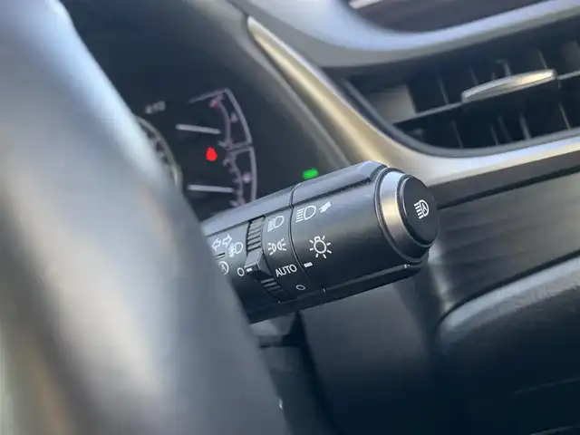 レクサス ＥＳ 300h 大分県 2019(平31)年 5.5万km ソニックチタニウム ・純正メモリーナビ/・フルセグ/・バックカメラ/・ETC2.0/・ステアリングスイッチ/・PCS/・ACC/・LDA/・AHB/・クリアランスソナー/・レザーシート/・純正アルミホイール