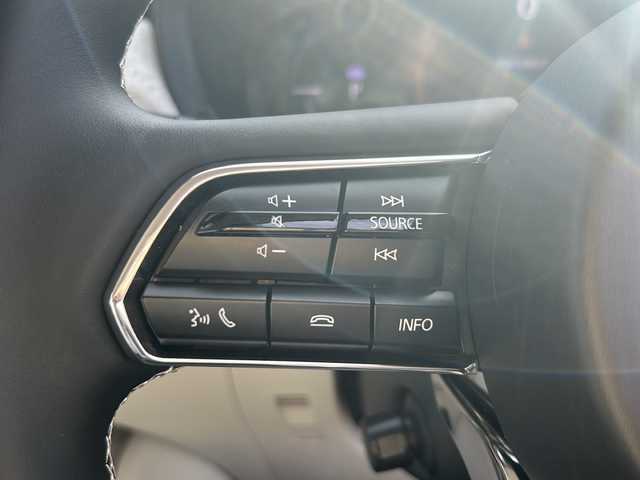 マツダ ＣＸ－６０ ＰＨＥＶ プレミアムモダン 香川県 2022(令4)年 0.4万km ソウルレッドクリスタルM 純正12.3インチセンターディスプレイ（フルセグTV/BOSEサウンド/BT）/360゜ビューモニター/ガラスルーフ/電動リアゲート/パワーシート/シートヒーター/エアシート/コーナーセンサー/シートメモリー/ヘッドアップディスプレイ/ブラインドスポットモニター/ドライバーモニタリング/ドライバー異常時対応システム/ETC