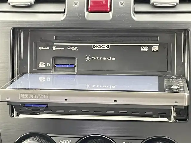 スバル インプレッサ スポーツ 2．0i－S 千葉県 2012(平24)年 11.8万km アイスシルバーメタリック 禁煙車/純正メモリナビ/・型番：CN-S300WD/・CD/DVD/USB/Bluetooth/フルセグTV/・ビルトインETC/革巻きステアリング/・ステアリングスイッチ/左右独立エアコン/ハーフレザーシート/・D席パワーシート/純正フロアマット/純正ドアバイザー/純正17インチAW/オートライト/・HIDヘッドライト/・フォグランプ/・ヘッドライトウォッシャー/・ヘッドライトイベライザー/アイドリングストップ/リモコンキー/・スペアキー/電動格納ウインカーミラー/積込みタイヤ　純正17インチAW/・サマータイヤ（205/50/R17）3mm