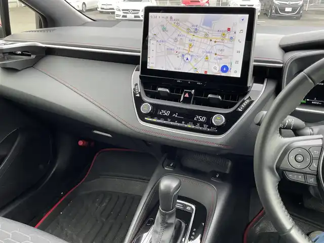 トヨタ カローラ スポーツ ハイブリッドG Z 静岡県 2023(令5)年 6.5万km オレンジ ワンオーナー/純正メーカーナビ・フルセグTV/純正18インチアルミホイール/バックカメラ/TRDエアロ（サイド・リアアンダー）/TOYOTA Safety Sense /・レーダークルーズ コントロール/・プリクラッシュセーフティ/・レーンディパーチャーアラート/・発進遅れ告知機能/・オートマチックハイビーム/・レーントレーシングアシスト/・ドライバー異常時対応アシスト/・プロアクティブドライビングアシスト/シートヒーター/ビルトインETC2.0/LEDライト/スマートキー2個/プッシュスタート/新車時保証書/取扱説明書