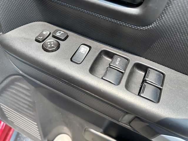 スズキ スペーシア ギア HYBRID XZ 大阪府 2019(令1)年 5.7万km フェニックスレッドパール/ガンメタリック2トーンルーフ 純正ナビ/全方位カメラ/フルセグ/Bluetooth/ヘッドアップディスプレイ/ルーフレール/両側パワースライドドア/前席シートヒーター/LEDヘッドライト/フロントフォグランプ/衝突軽減ブレーキ/レーンキープアシスト/プッシュスタート/スマートキー×2