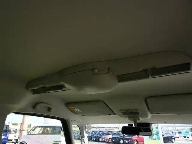 スズキ スペーシア ギア HYBRID XZ 千葉県 2019(令1)年 5.7万km フェニックスレッドパール/ガンメタリック2トーンルーフ スズキセーフティサポート/アイドリングストップ/両側パワースライドドア/前席シートヒーター/純正メモリーナビ/地デジTV/【DVD/CD再生機能　Bluetooth接続】/全方位モニター/ドライブレコーダー/革巻きステアリング/LEDヘッドライト/フォグライト/ウインカーミラー/リアコーナーセンサー/携帯リモコン