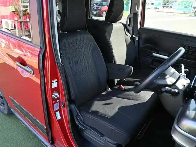 スズキ スペーシア ギア HYBRID XZ 千葉県 2019(令1)年 5.7万km フェニックスレッドパール/ガンメタリック2トーンルーフ スズキセーフティサポート/アイドリングストップ/両側パワースライドドア/前席シートヒーター/純正メモリーナビ/地デジTV/【DVD/CD再生機能　Bluetooth接続】/全方位モニター/ドライブレコーダー/革巻きステアリング/LEDヘッドライト/フォグライト/ウインカーミラー/リアコーナーセンサー/携帯リモコン