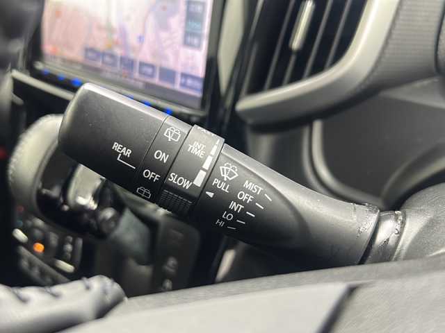 スズキ ソリオ バンディット HV MV Dカメラ ブレーキS 大阪府 2018(平30)年 4.1万km ピュアホワイトP 純正ナビ/・フルセグTV/・Bluetooth/・SDサーバー/・USB接続/両側パワースライドドア/デュアルカメラブレーキサポート/前席シートヒーター/クルーズコントロール/スマートキー/スペアキー/LEDヘッドライト/オートライト/W＋サイドエアバック/ビルトインETC