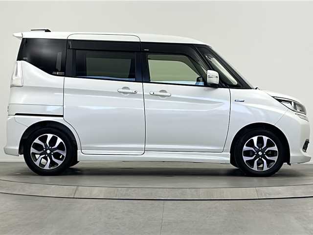 スズキ ソリオ バンディット HV MV Dカメラ ブレーキS 大阪府 2018(平30)年 4.1万km ピュアホワイトP 純正ナビ/・フルセグTV/・Bluetooth/・SDサーバー/・USB接続/両側パワースライドドア/デュアルカメラブレーキサポート/前席シートヒーター/クルーズコントロール/スマートキー/スペアキー/LEDヘッドライト/オートライト/W＋サイドエアバック/ビルトインETC