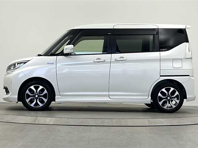 スズキ ソリオ バンディット HV MV Dカメラ ブレーキS 大阪府 2018(平30)年 4.1万km ピュアホワイトP 純正ナビ/・フルセグTV/・Bluetooth/・SDサーバー/・USB接続/両側パワースライドドア/デュアルカメラブレーキサポート/前席シートヒーター/クルーズコントロール/スマートキー/スペアキー/LEDヘッドライト/オートライト/W＋サイドエアバック/ビルトインETC