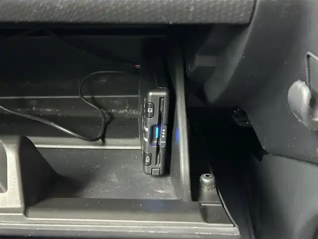 スズキ ハスラー Jスタイル Ⅱ 福井県 2017(平29)年 6.1万km フェニックスレッドパール/ホワイト2トーンルーフ CDオーディオ【AVN-138M】/CD/ワンセグTV/AM/FM/ETC/衝突軽減ブレーキ/レーンキープアシスト/シートヒーター /プッシュスタート/革巻きステアリング/ステアリングリモコン/ステアリングチルド機構/オートライト /フォグランプ/ウィンカー/電動格納式ミラー/サイドバイザー/リアワイパー/純正フロアマット