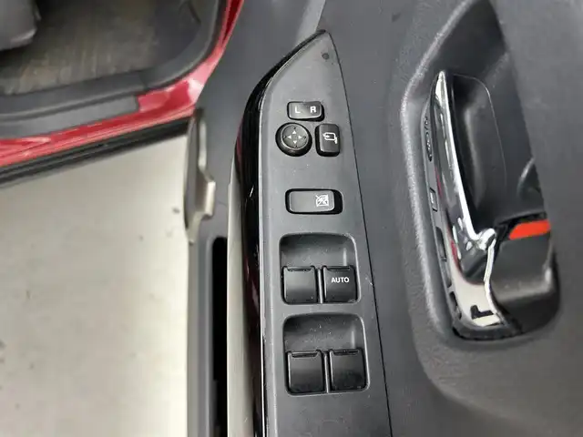 スズキ ハスラー Jスタイル Ⅱ 福井県 2017(平29)年 6.1万km フェニックスレッドパール/ホワイト2トーンルーフ CDオーディオ【AVN-138M】/CD/ワンセグTV/AM/FM/ETC/衝突軽減ブレーキ/レーンキープアシスト/シートヒーター /プッシュスタート/革巻きステアリング/ステアリングリモコン/ステアリングチルド機構/オートライト /フォグランプ/ウィンカー/電動格納式ミラー/サイドバイザー/リアワイパー/純正フロアマット