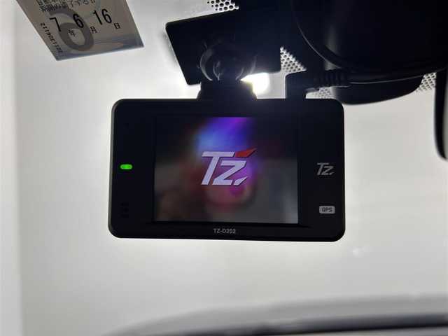 レクサス ＮＸ 300 Fスポーツ 佐賀県 2020(令2)年 6.2万km ブラック 衝突軽減ブレーキ/レーンキープアシスト/ロードサインアシスト/純正10.3インチナビ/CD/DVD/フルセグTV/MSV/Bluetooth/バックカメラ /パワーバックドア /ETC2.0/レーダークルーズコントロール/本革シート/前席シートヒーター/前席メモリーシート/シートベンチレーション/パドルシフト/本革ステアリング/ステアリングヒーター/ステアリングリモコン/オートライト/オートマチックハイビーム/LEDライト/フォグライト /純正18インチアルミホイール/純正フロアマット/横滑り防止装置/スマートキー/スペアキー