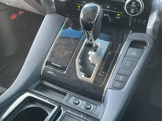 トヨタ アルファード S Cパッケージ 佐賀県 2019(平31)年 5.7万km ブラック 純正10インチナビ/Bluetooth/フルセグTV/CD/DVD/AM/FM/12.1インチ後席モニター/両側パワースライドドア/パワーバックドア/レーダークルーズコントロール/前後コーナーセンサー/黒革シート/メモリー付きパワーシート/エグゼクティブパワーシート/シートヒーター＆ベンチレーション/オットマン/ハンドルヒーター/ドライブレコーダー/ビルトインETC/電動格納ミラー/スマートキー/LEDオートライト/オートマチックハイビーム/純正18インチアルミホイール/純正フロアマット/純正ドアバイザー/新車保証書/取扱説明書/スペアキー1本/衝突被害軽減ブレーキ/レーンアシスト