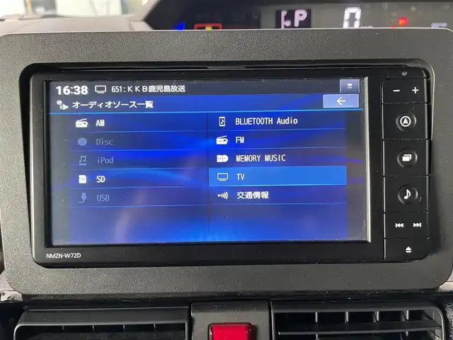 ダイハツ タント カスタム X スタイルセレクション 鹿児島県 2022(令4)年 4.1万km ブラックマイカメタリック/レーザーブルークリスタルシャイン 2トーン 純正ナビ/フルセグＴＶ/バックカメラ/衝突軽減ブレーキ/両側パワースライドドア/アイドリングストップ/純正アルミホイール/横滑り防止装置/オートライト/オートマチックハイビーム/ＬＥＤヘッドライト