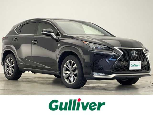 レクサス ＮＸ 300h Fスポーツ 滋賀県 2015(平27)年 8万km スターライトブラックガラスフレーク 禁煙車/サンルーフ/3眼LEDヘッドランプ/プリクラッシュセーフティ/レーダークルーズコントロール/クリアランスソナー/パワーバックドア/純正ナビ/【CD/DVD/ワンセグTV/Bluetooth】/バックカメラ/ETC/赤レザーシート/シートヒーター/シートベンチレーション/ステアリングヒーター/電動パーキングブレーキ/オートホールド