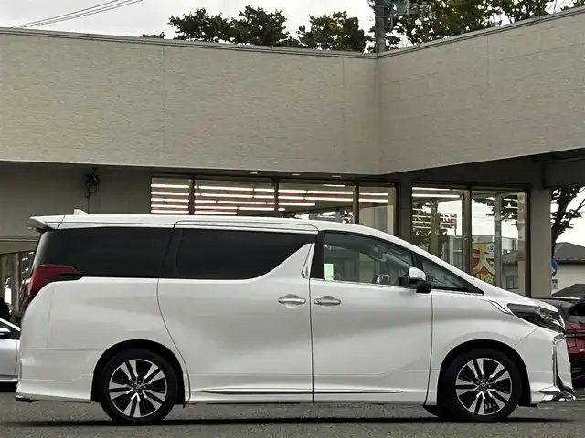 トヨタ アルファード S Cパッケージ 宮城県 2018(平30)年 7.7万km ホワイトパールクリスタルシャイン 純正ナビ/デジタルインナーミラー/フリップダウンモニター/モデリスタ（フロント）/レーダークルーズコントロール/オートハイビーム/プリクラッシュセーフティ/レーンキープアシスト/横滑り防止装置/アイドリングストップ/ブレーキホールド/シートヒーター/ハンドルヒーター　/ＥＴＣ/AM/FM/CD/DVD/SD/Bluetooth/WSR/電動リアゲート/純正AWサマータイヤR18