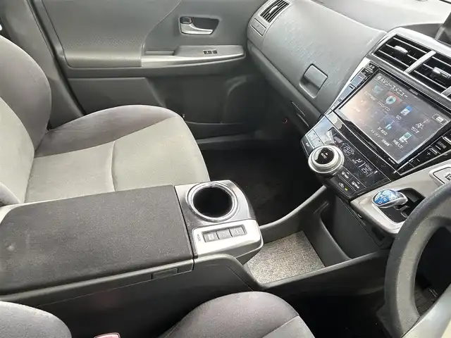 トヨタ プリウス α S Lセレクション 宮崎県 2014(平26)年 9.9万km ブラック /ナビ(VIE-X088EX)//TV/CD/DVD/Bluetooth//ETC//バックカメラ//社外フロアマット//社外アルミホイール//ドアバイザー//ステアリングスイッチ//電格ウィンカーミラー//取扱説明書//スペアキー×１