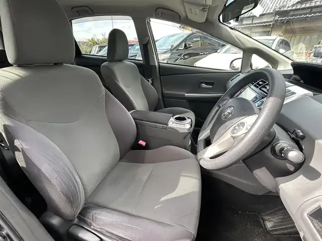 トヨタ プリウス α S Lセレクション 宮崎県 2014(平26)年 9.9万km ブラック /ナビ(VIE-X088EX)//TV/CD/DVD/Bluetooth//ETC//バックカメラ//社外フロアマット//社外アルミホイール//ドアバイザー//ステアリングスイッチ//電格ウィンカーミラー//取扱説明書//スペアキー×１